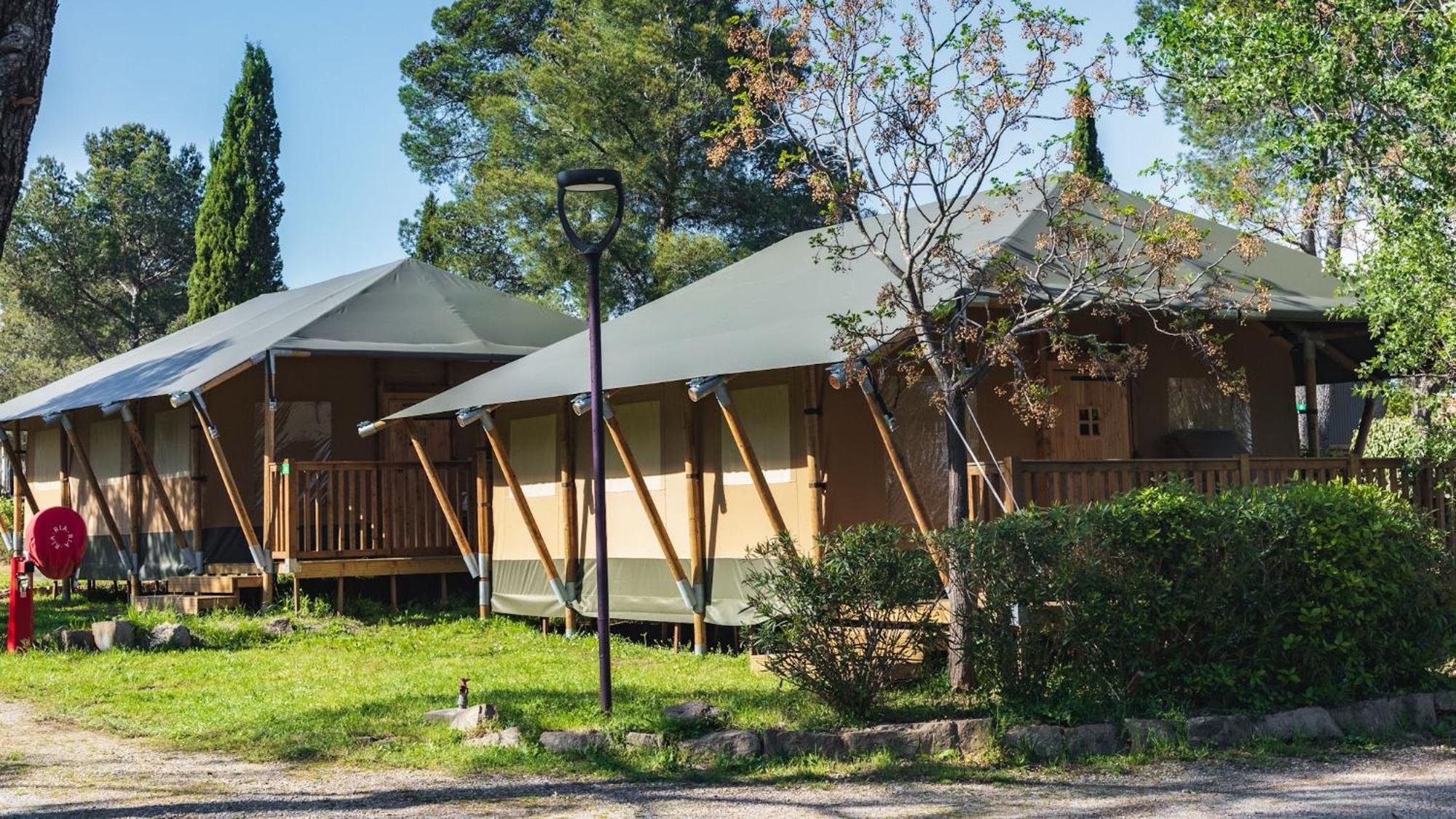 Camping Rcn Domaine De La Noguiere Le Muy Exterior foto